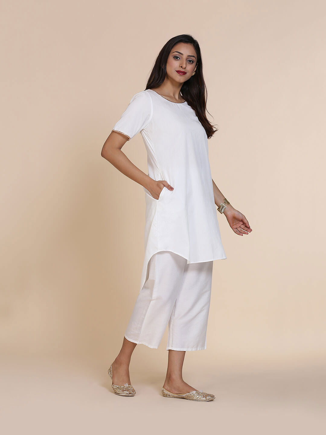 Abhishti cotton silk high-low kurta with back key hole detail with bottom