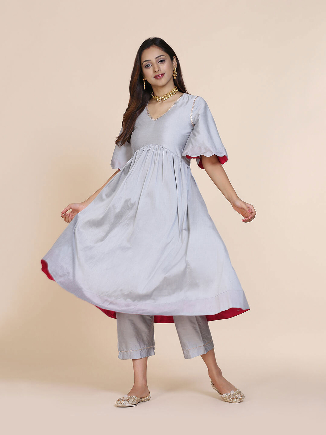 Grey Scallop Sleeves kurta with straight bottom