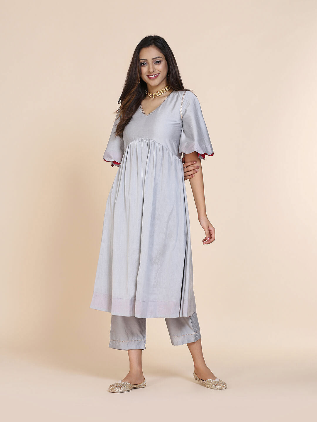 Grey Scallop Sleeves kurta with straight bottom