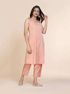 Abhsihti cotton silk sleeveless A-line kurta and bottom