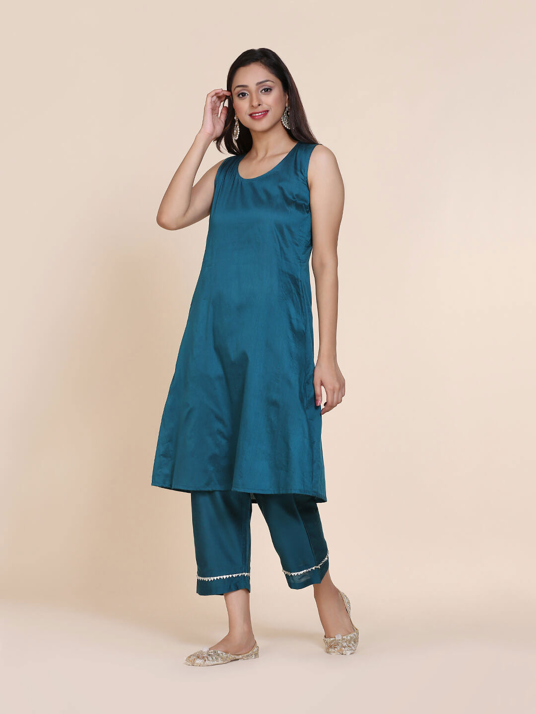 Abhsihti cotton silk sleeveless A-line kurta and bottom