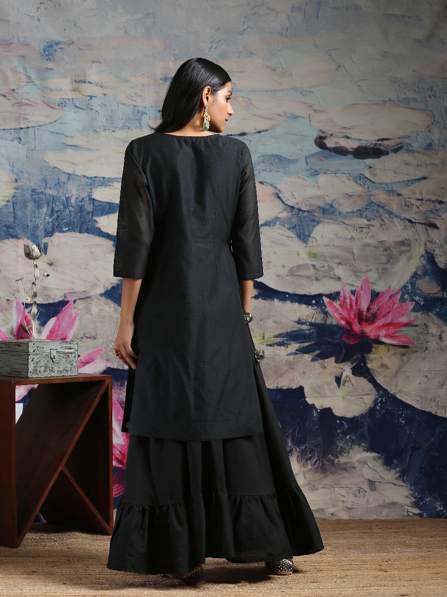 Cotton baswada kurta with center zari baswada panel & side tassel tie-up, along with tiered skirt Black