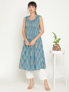 Abhishti pleated front printed kurta with straight pants-Multi