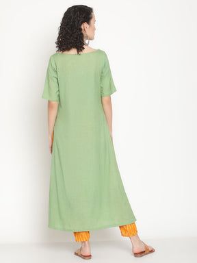 Fern Green Kurta Hand-embroidered Details And Pants