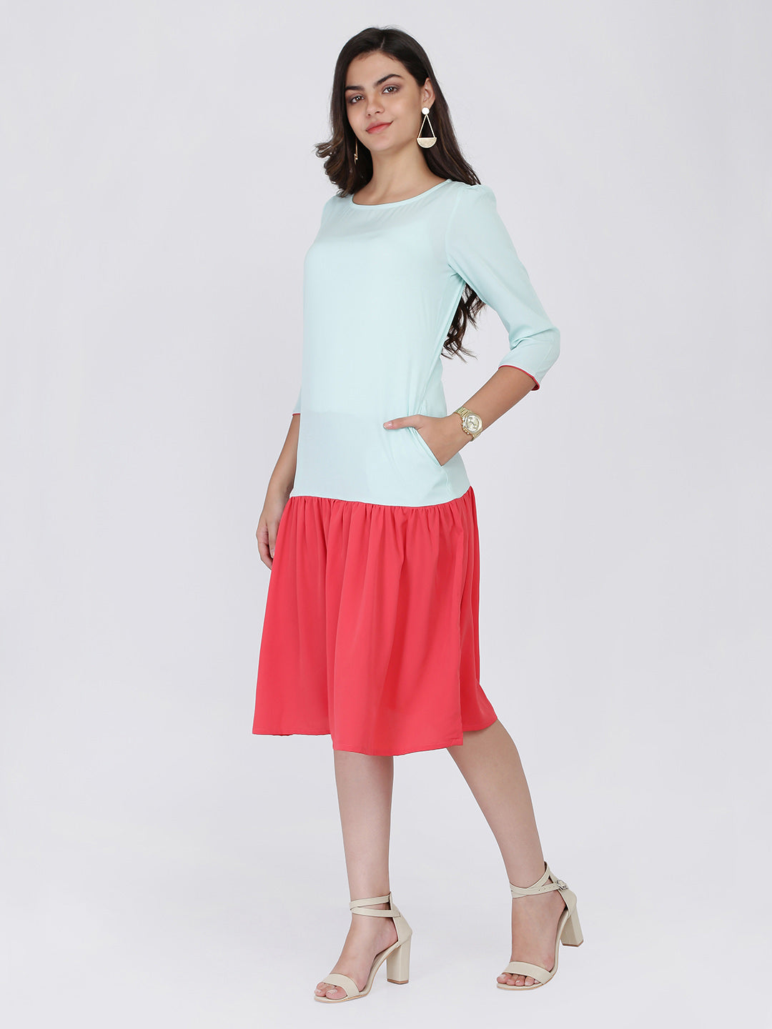 Dohyenne Color Block Midi Dress