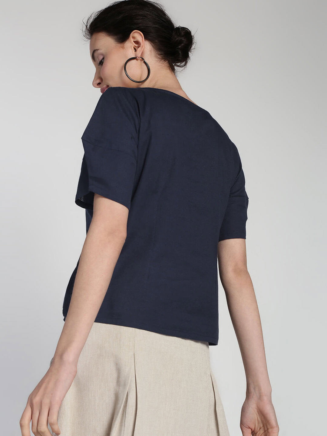 Geometric structured comfort cotton linen top