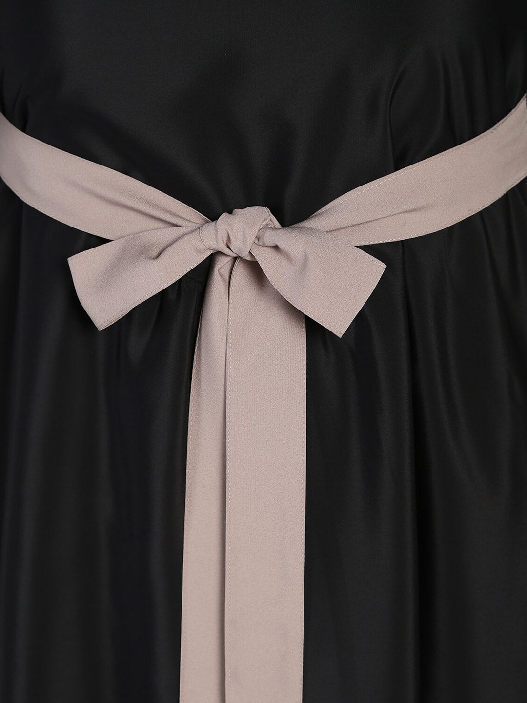 Waist detailed colorblocked crepe dress