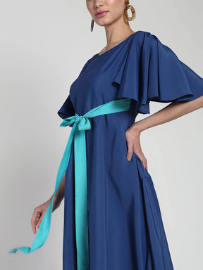 Waist detailed colorblocked crepe dress