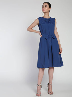 Belted Polycrepe dress with Neck detail
