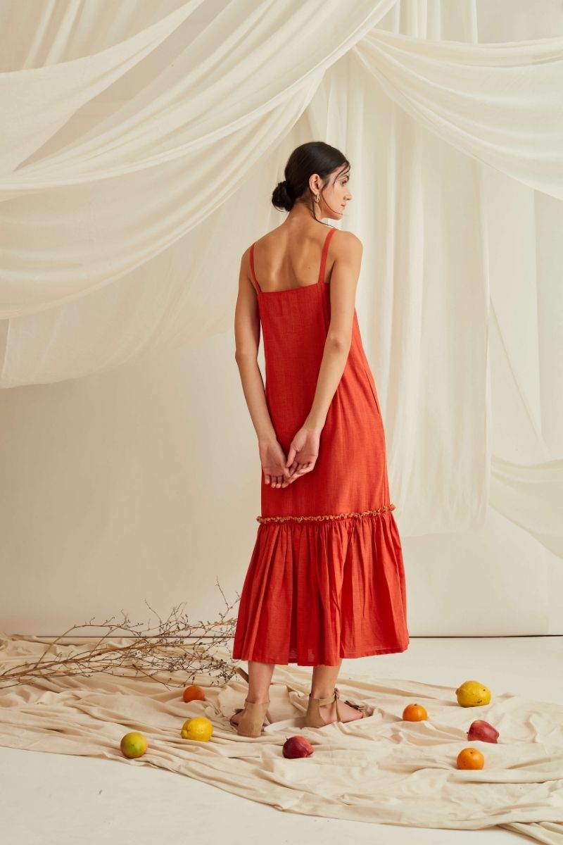 Strappy space tuck tiered maxi dress-Orange Rust