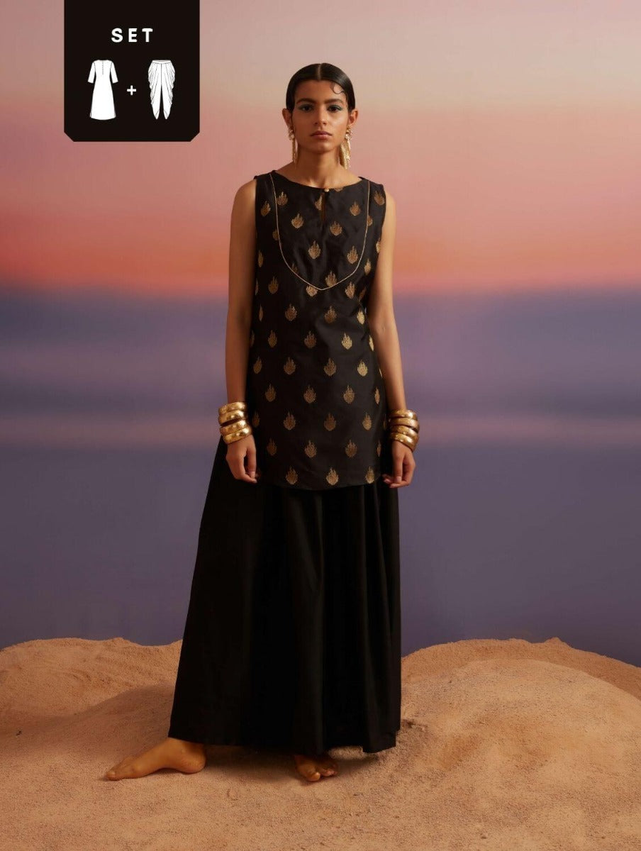 Coral Black Banarasi Sleeveless Kurta With Palazzo