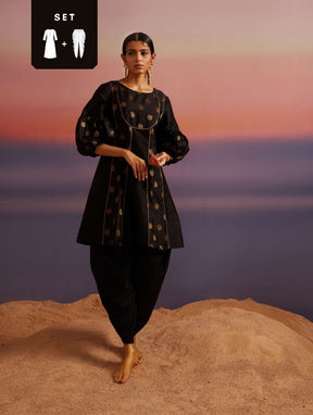 Coral Black Banarasi Kurti Set With Tulip Dhoti